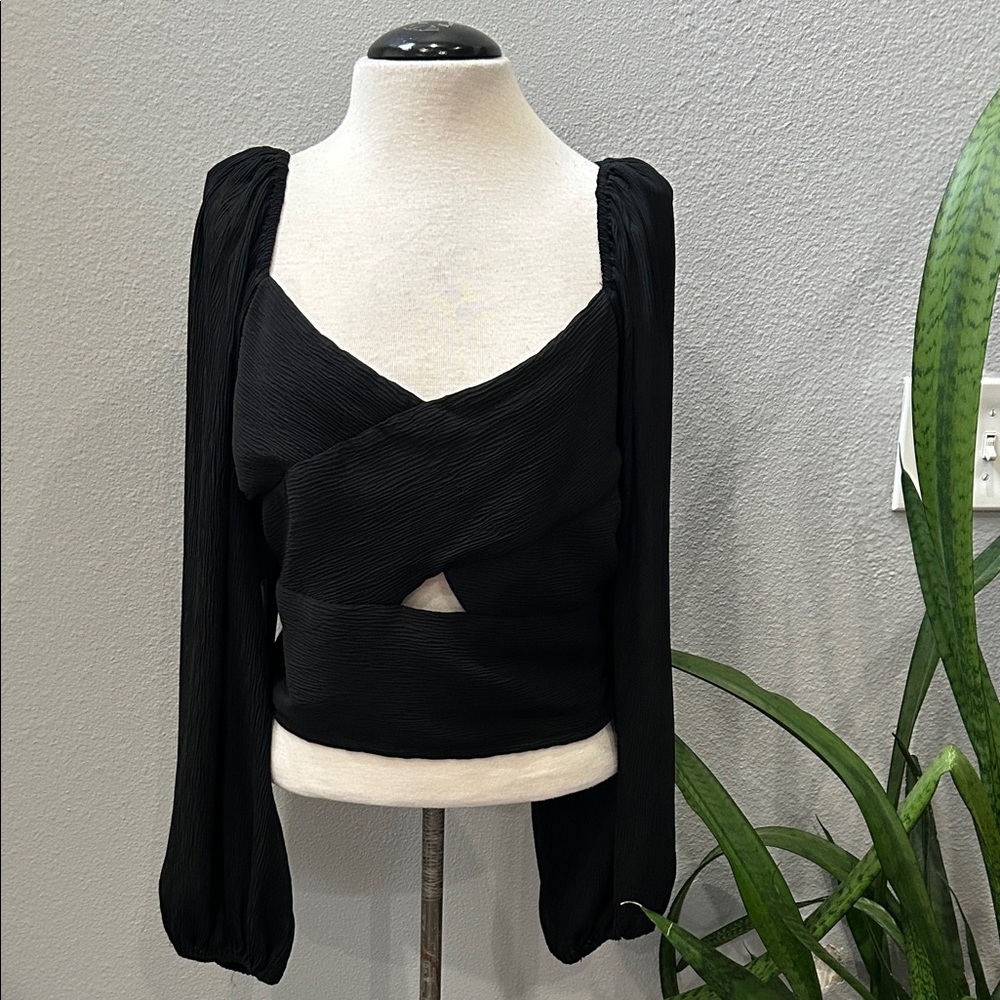 NWT Astr Black Cut Out Blouse XL
